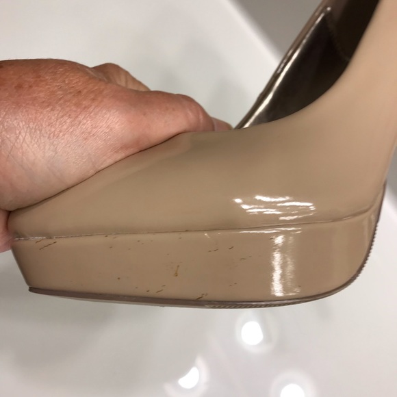 👡PRICE DROP👡 Madden Girl Tan Patent Leather Platform Heels – 10 - Picture 8 of 8
